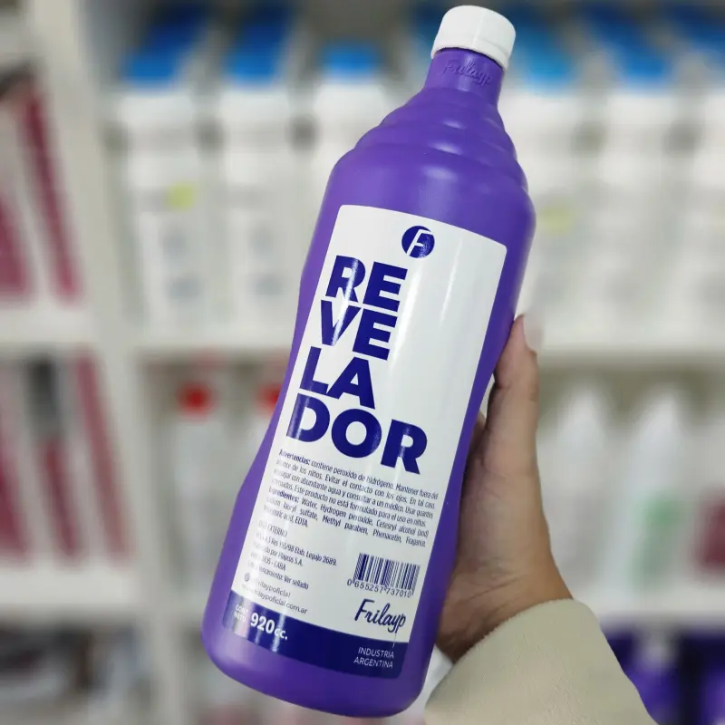 Crema Oxidante 10 Vol Revelador 900ml | Bell Distribuidora