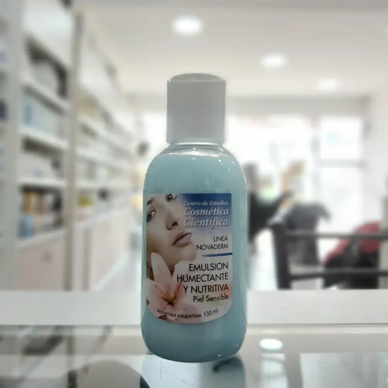 Emuls.Humectante y Nutritiva Azuleno 130 ml | Bell Distribuidora