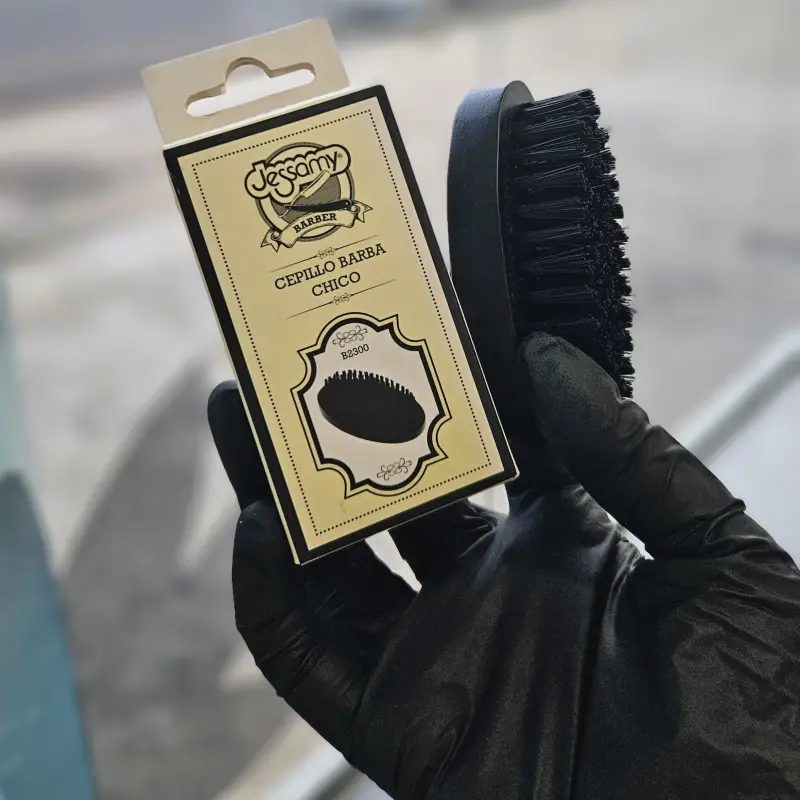 Cepillo Para Barba Chico | Bell Distribuidora